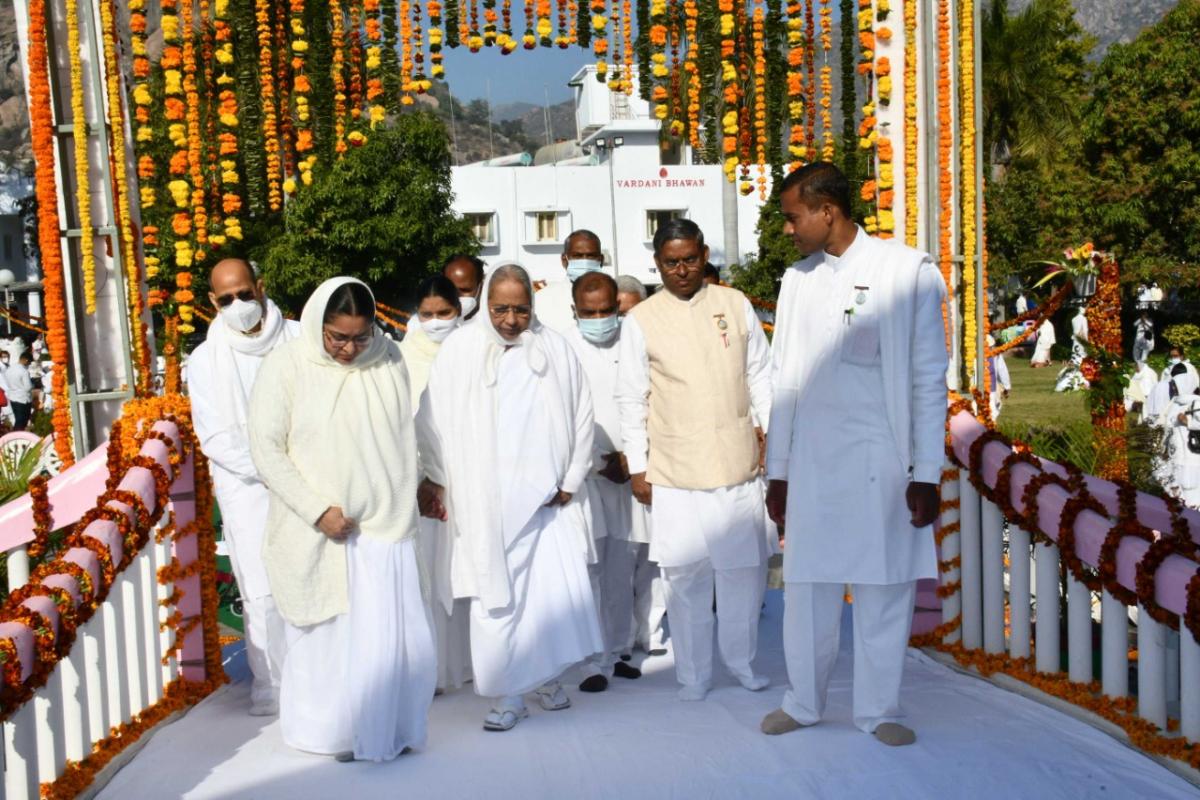 Godly Tribute 18th January at International Headquarters Mount Abu