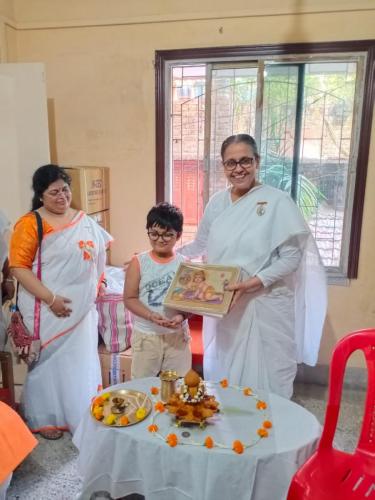Flag Hoisting Progra at Jayanti mata Residence and Office (10)