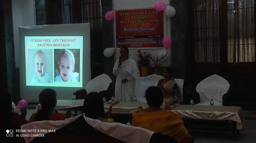 Stress Free Life through Rajyoga at GFS Branch organized by Women Welfare Association. (16)